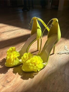 Jessica Simpson Bright Yellow Floral Ankle-Strap Heels